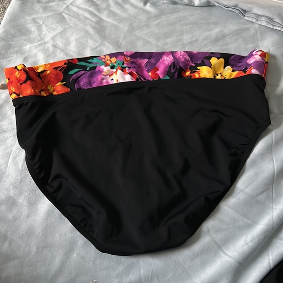 BE CREATIVE SWIMWEAR SWIMSUIT BOTTOM SIZE 14 NWOT - Picture 2 of 4